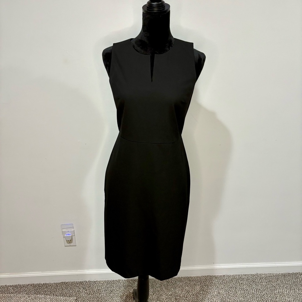 Elegant Black Sleeveless Mock Neck Midi Dress